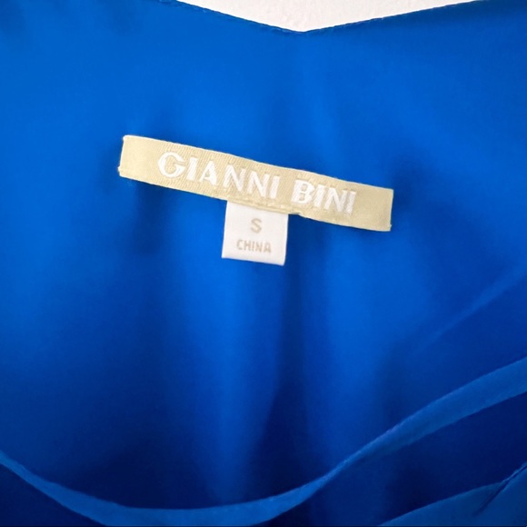 Gianni Bini V-Neck Maxi Dress | Size Small - Picture 3 of 5